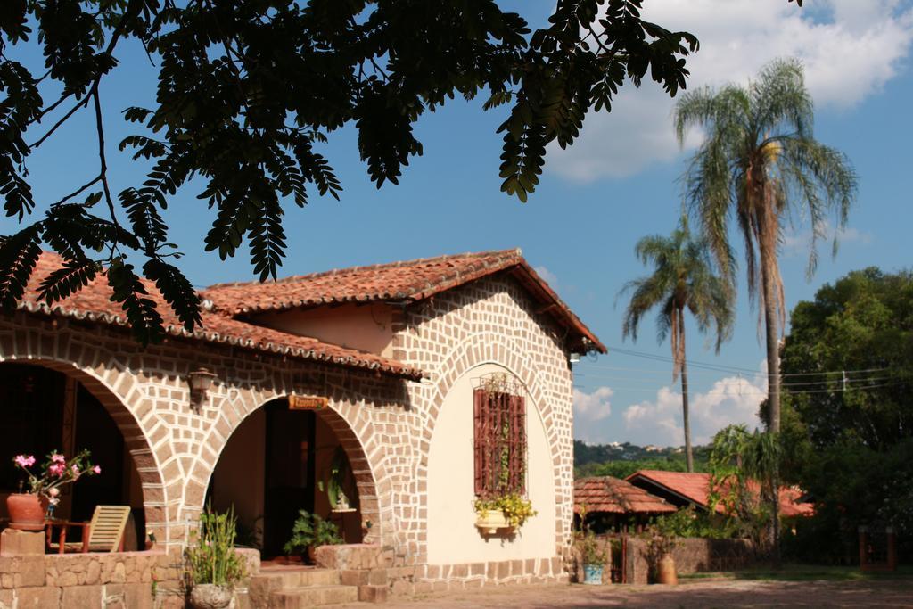 Pousada Fazenda Sant'Ana Винедо Екстериор снимка